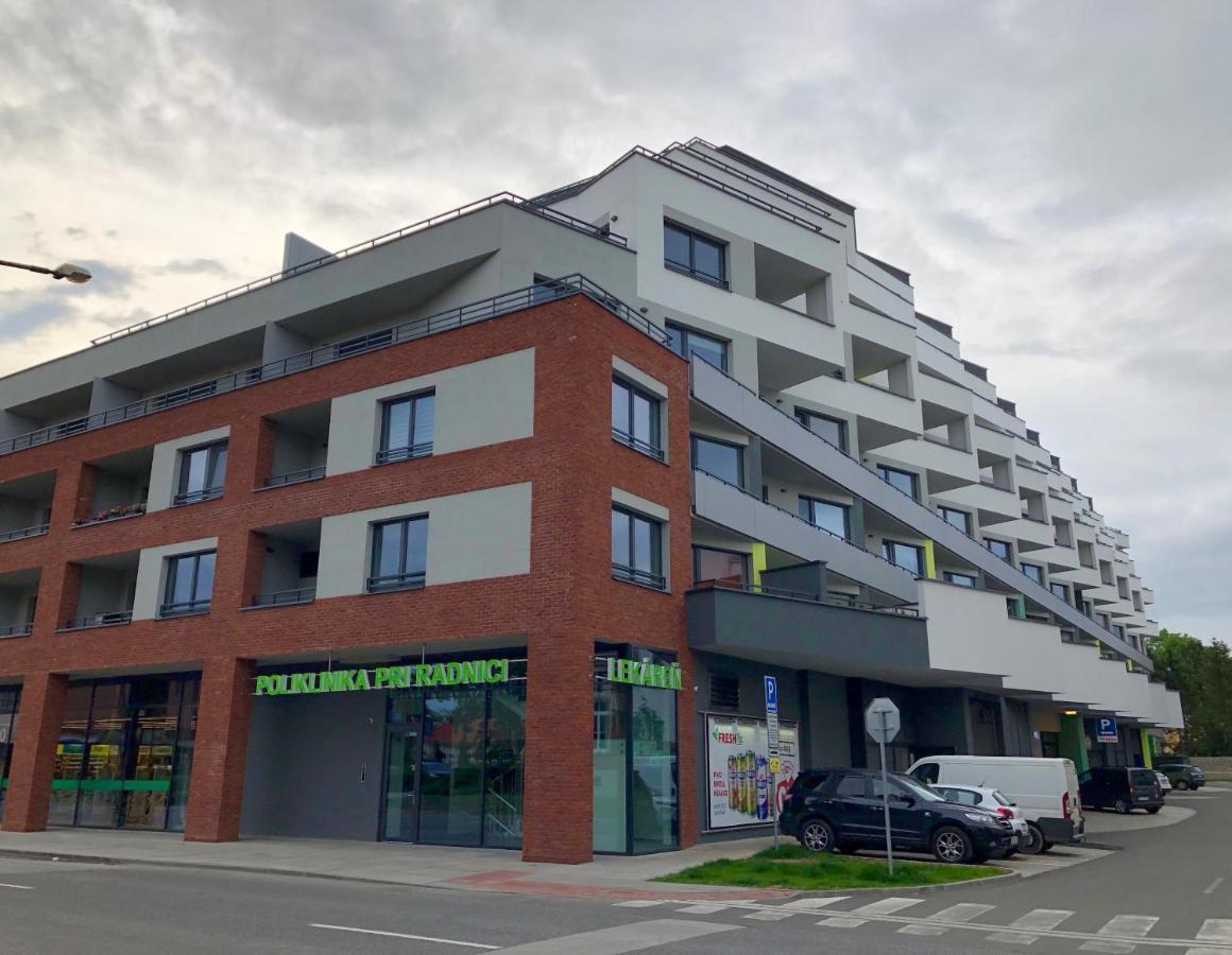 Entrez Radnica Apartman Kassa Kültér fotó